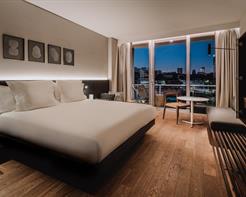 Superior King Docks View