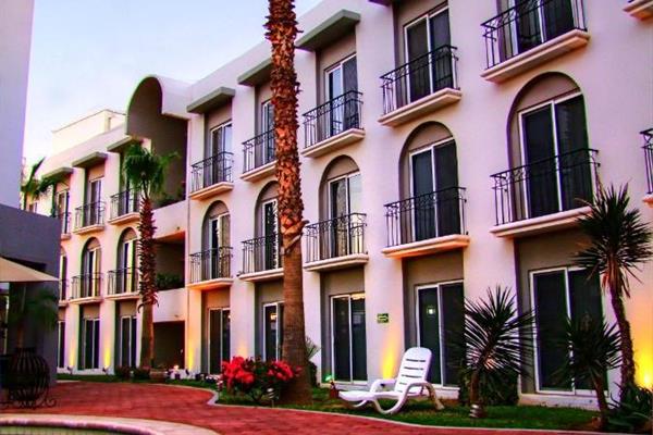 Photo 1 of Seven Crown Express & Suites by Kavia