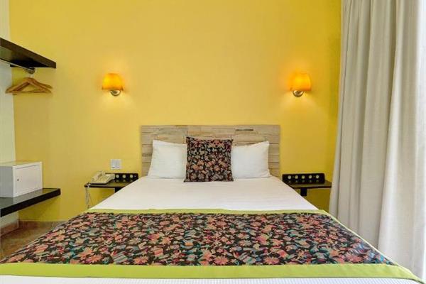 Photo 11 of Seven Crown Express & Suites by Kavia