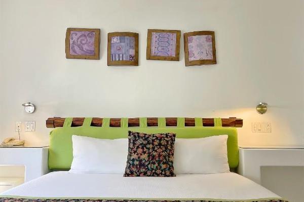 Photo 21 of Seven Crown Express & Suites by Kavia