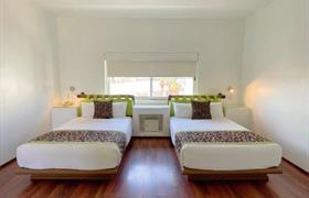Double Junior Suite of Seven Crown Express & Suites by Kavia