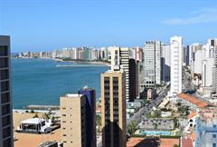 Apartamento de 2 Quartos com Vista do Mar