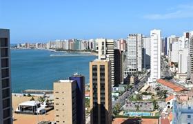 Apartamento de 2 Quartos com Vista do Mar do VIP Beira Mar Residence