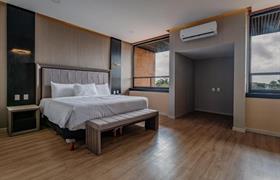 King Suite Room of Hotel Kavia Premium