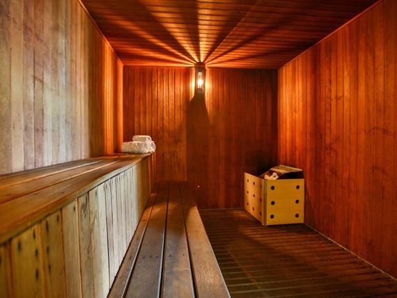 Sauna (1).jpg