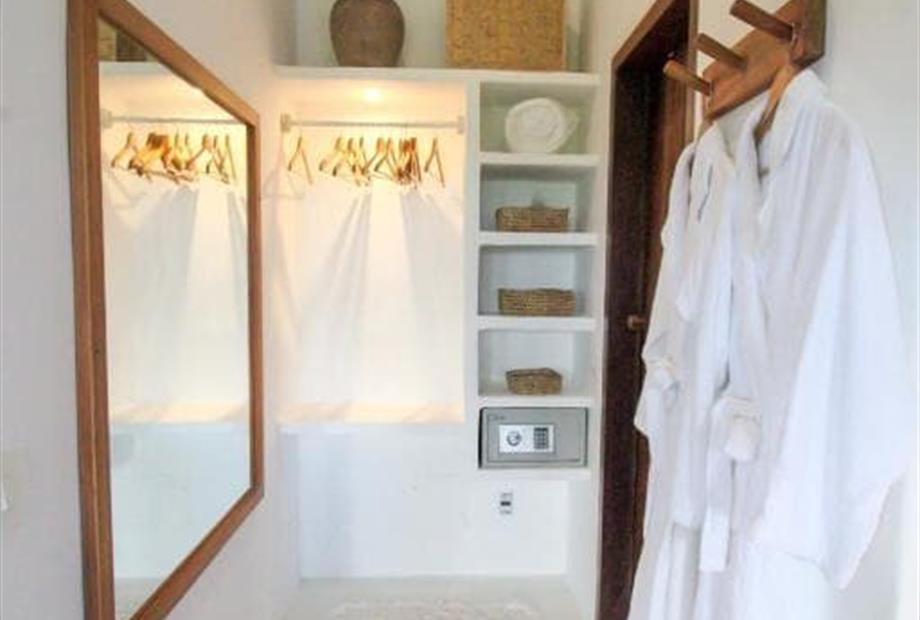 Suíte Master Outeiro-1.jpg