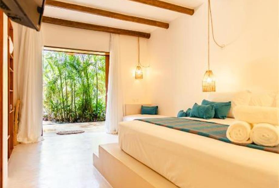 Suíte com Vista do Jardim-21.jpg