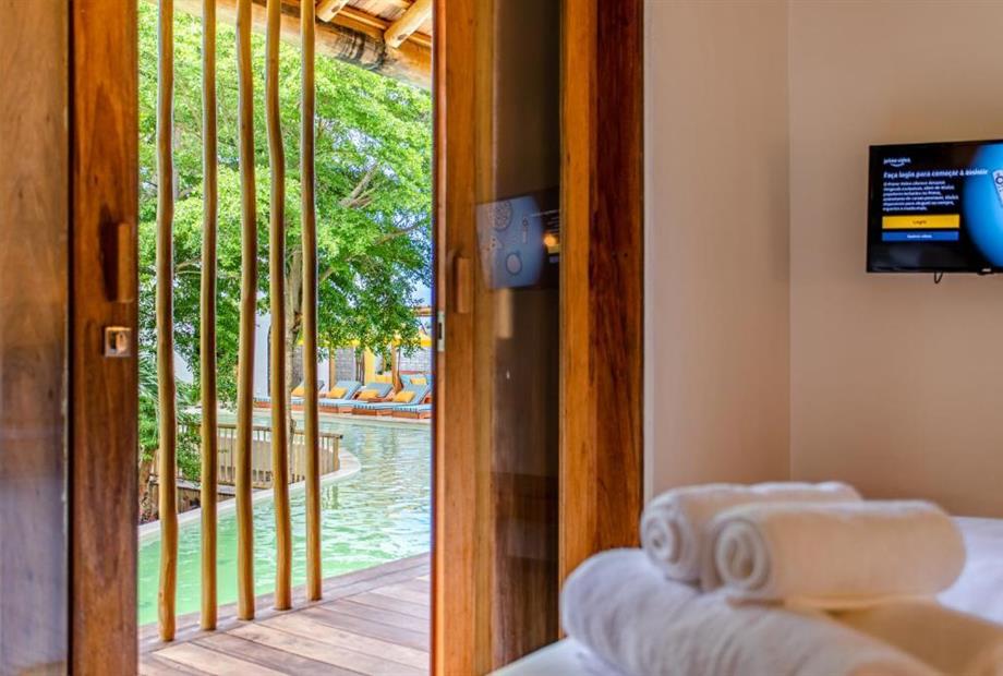 Suíte com Vista para a Piscina-6.jpg