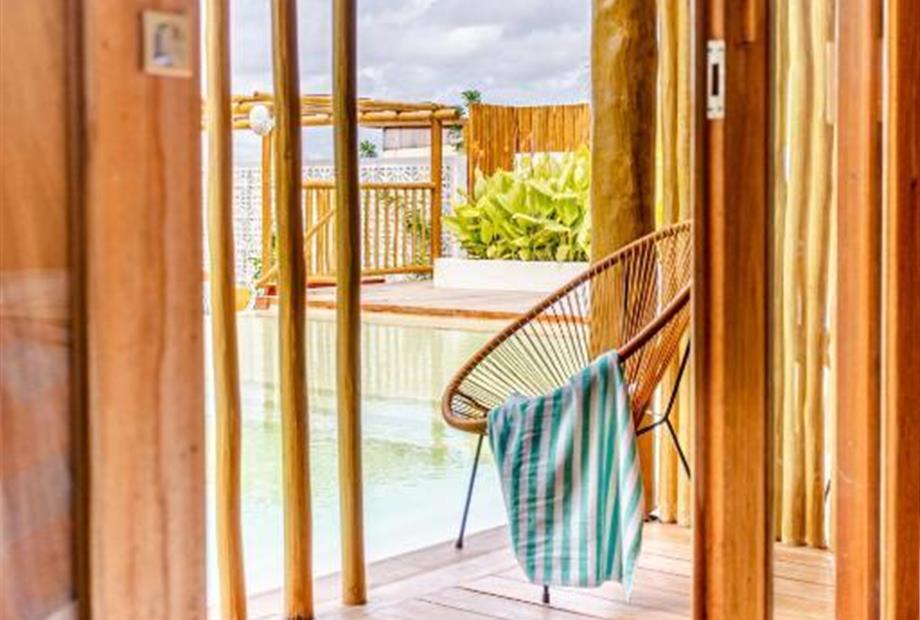 Suíte com Vista para a Piscina-7.jpg