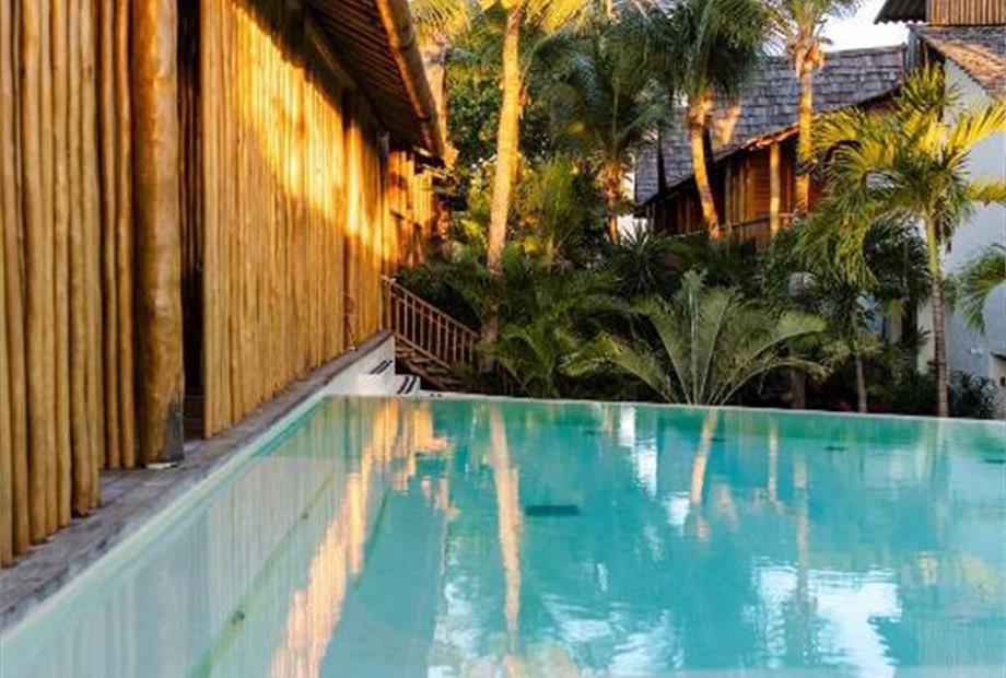 Suíte com Vista para a Piscina-32.jpg