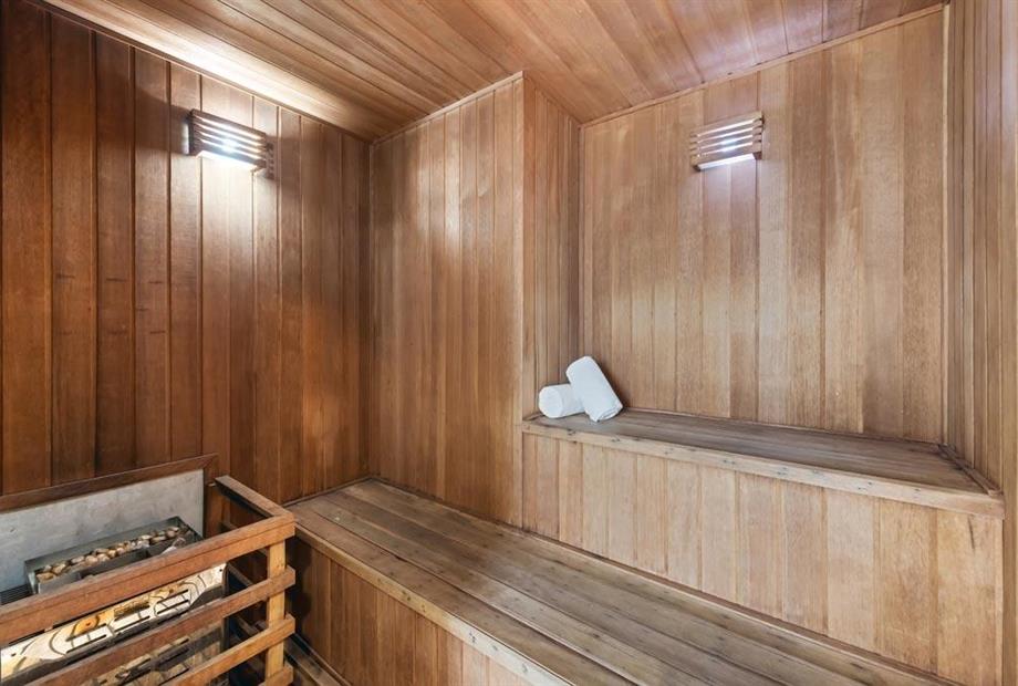 sesi - sauna (1).jpg