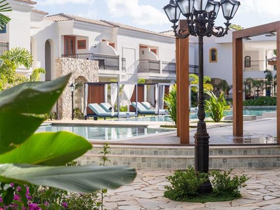 whatsapp image 2024-12-22 at 12.41.00 (1).jpeg