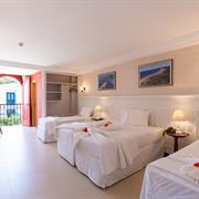 Suite Classic Familiar Térreo Vista Piscina