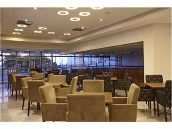 Lobby / Bar