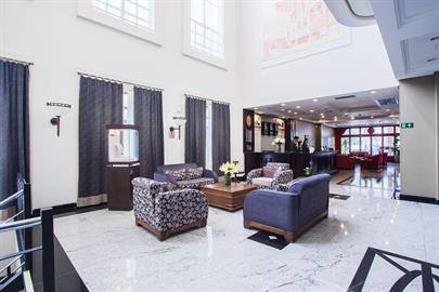 Hotel Transamerica Curitiba - Still-35-HDR.jpg