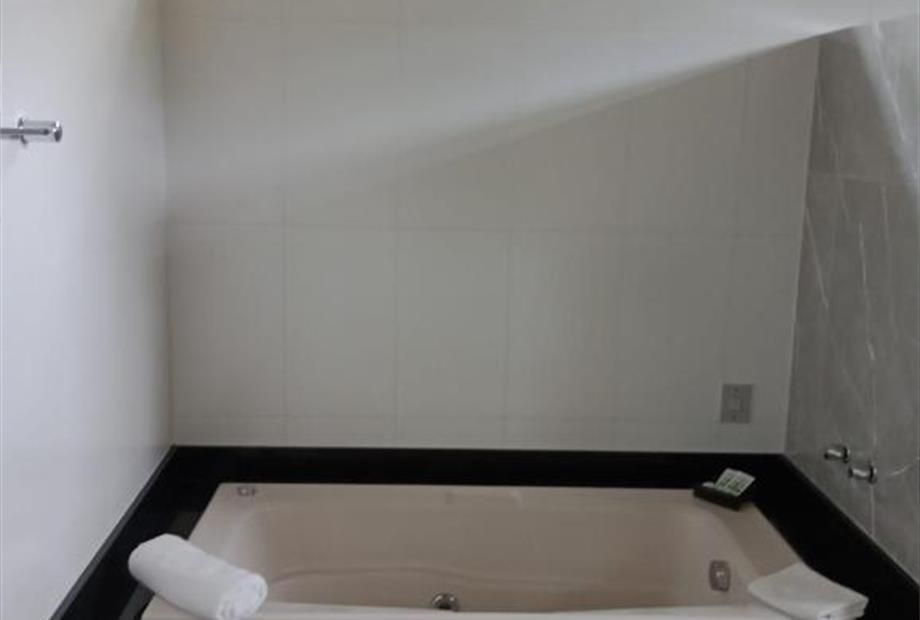 Quarto Triplo Executivo-2.jpg