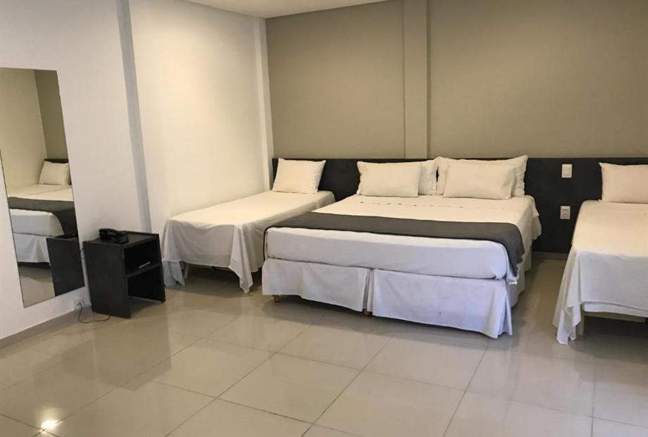 Quarto Quádruplo Standard-4.jpg