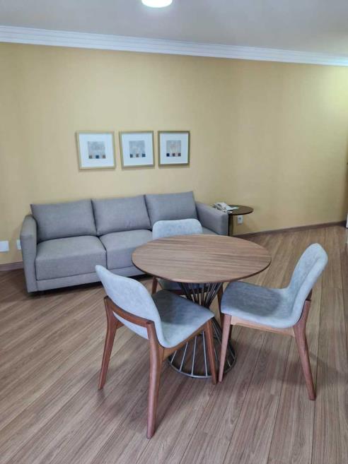 sala com mobiliário atualizado.jpeg