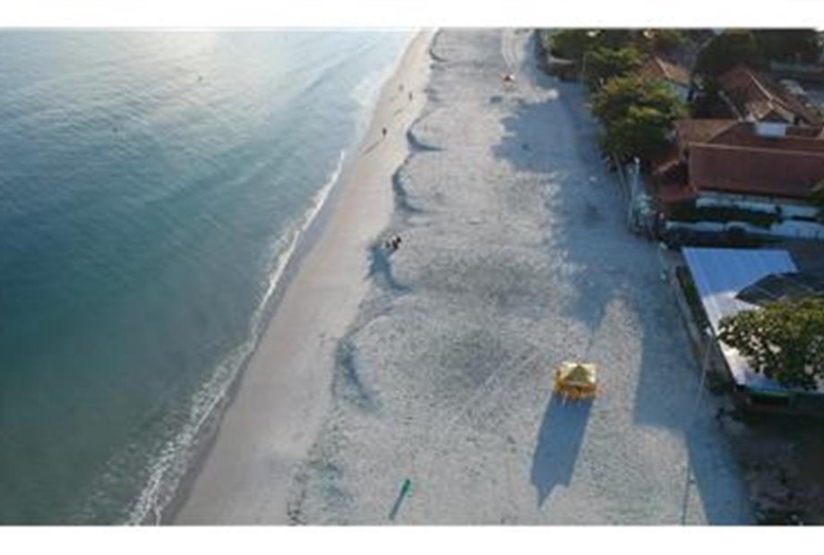 Praia próximo ao hotel