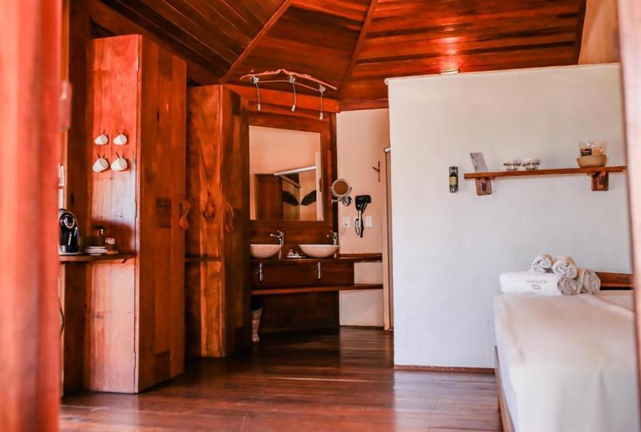 Bangalô Deluxe com Vista do Mar-3.jpg