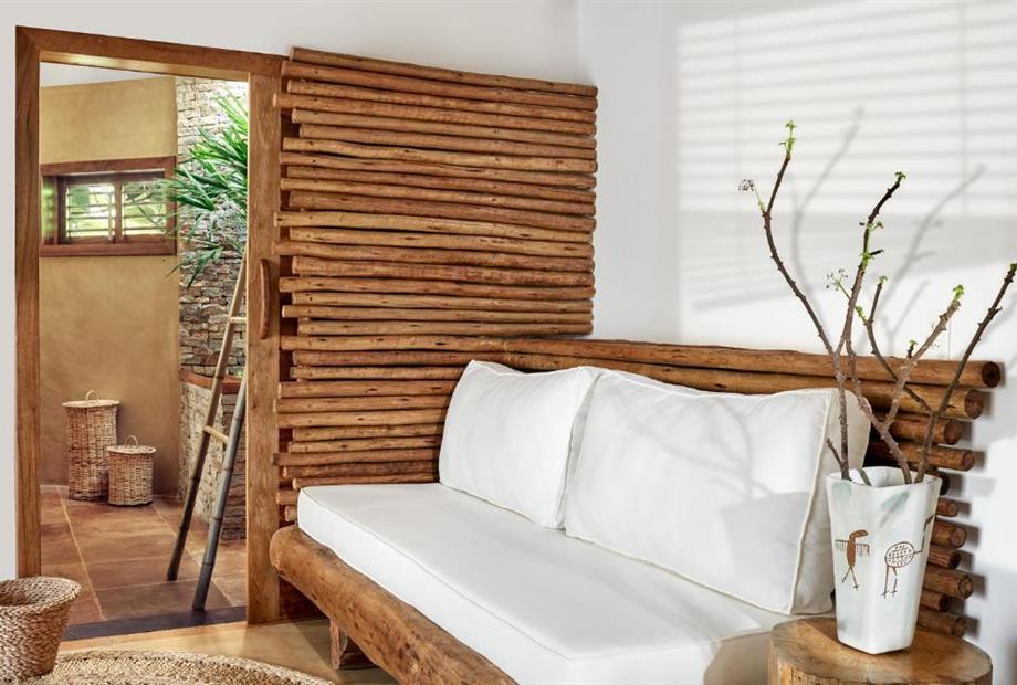 Suíte com Cama King-size e Vista da Piscina-17.jpg