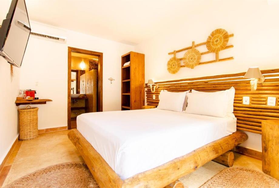 Suíte com Vista para a Piscina-2.jpg