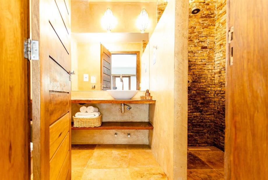 Suíte com Vista para a Piscina-5.jpg