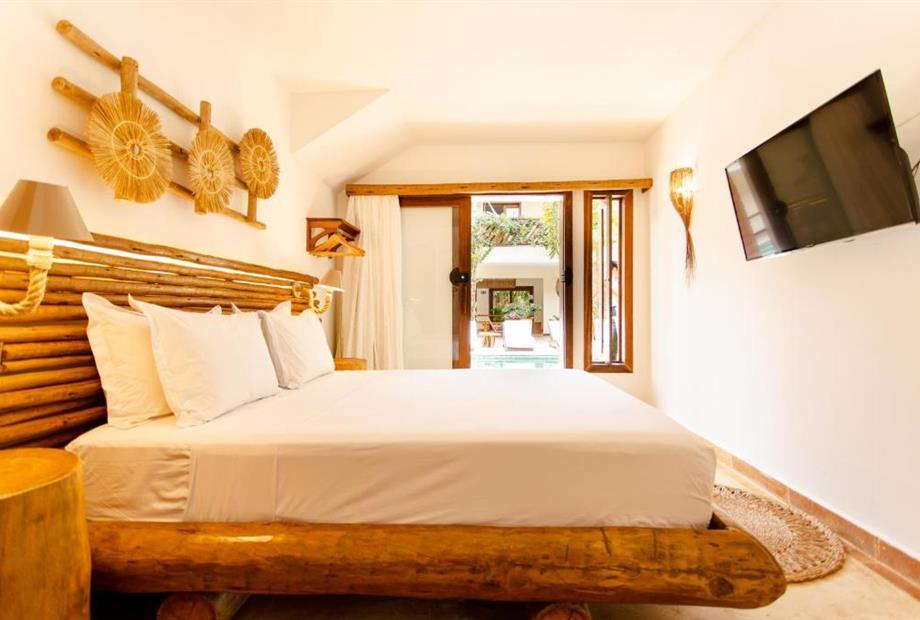 Suíte com Vista para a Piscina-7.jpg