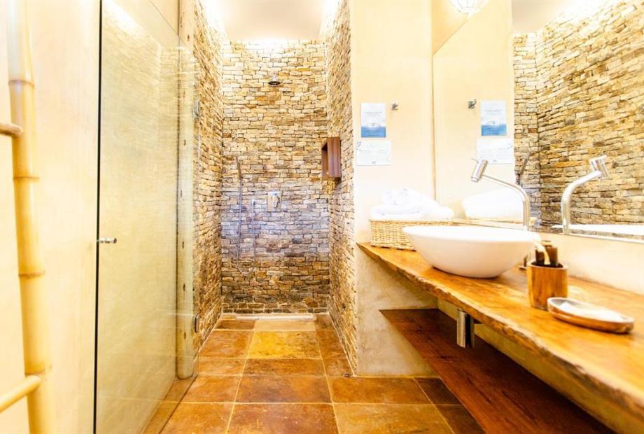 Suíte King Deluxe-4.jpg