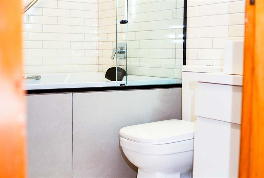 scva - chalé luxo - banheiro (5).jpg