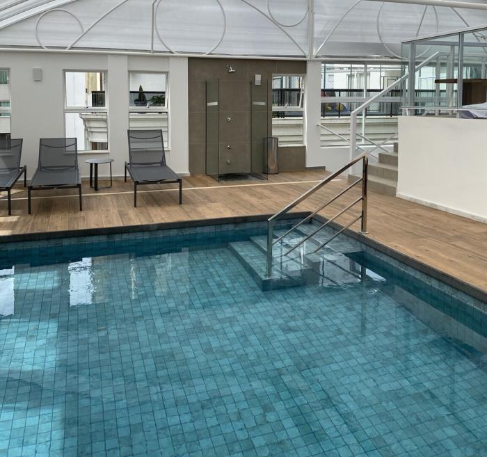 13 piscina climatizada (1512 x 1419).jpg