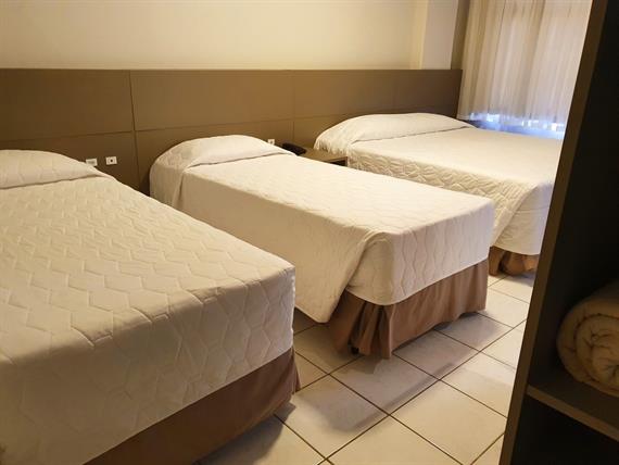 35 apto quadruplo ou casal + 02 superior.jpg