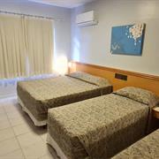 Quarto quadruplo/casal + 02 standard