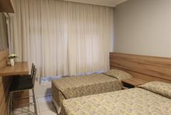 Quarto triplo/casal + 01 superior