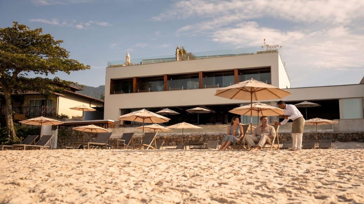 duke-beach-maresias-beach-service-lifestyle-01.jpg