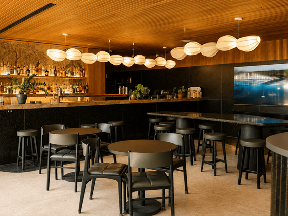 lake-building-bar-01.png
