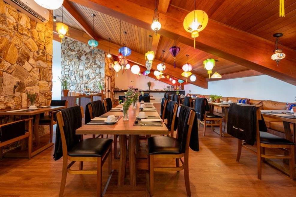21. restaurante 02.jpg