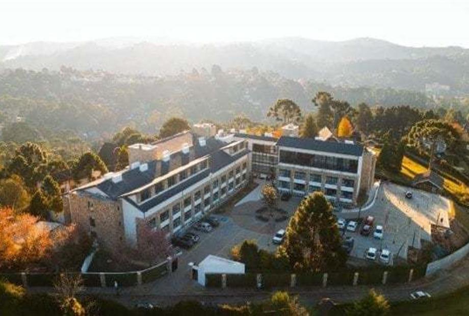 01. fachada drone wanderlust.jpg