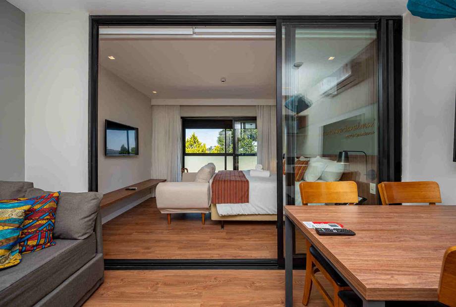 03 ap 21 - 02 (1).jpg