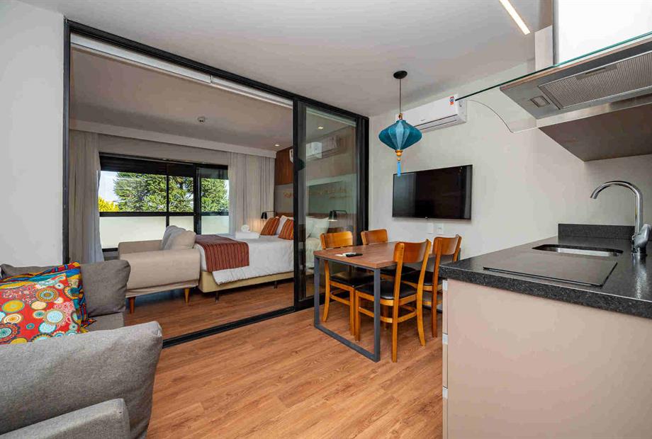 03 ap 21 - 01 (1).jpg