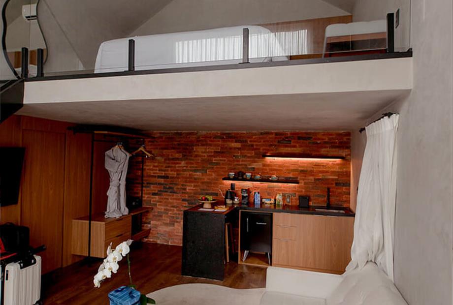 duplex, living room (1).jpg