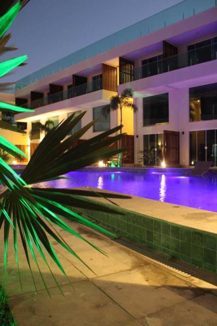 jardins piscina.jpg