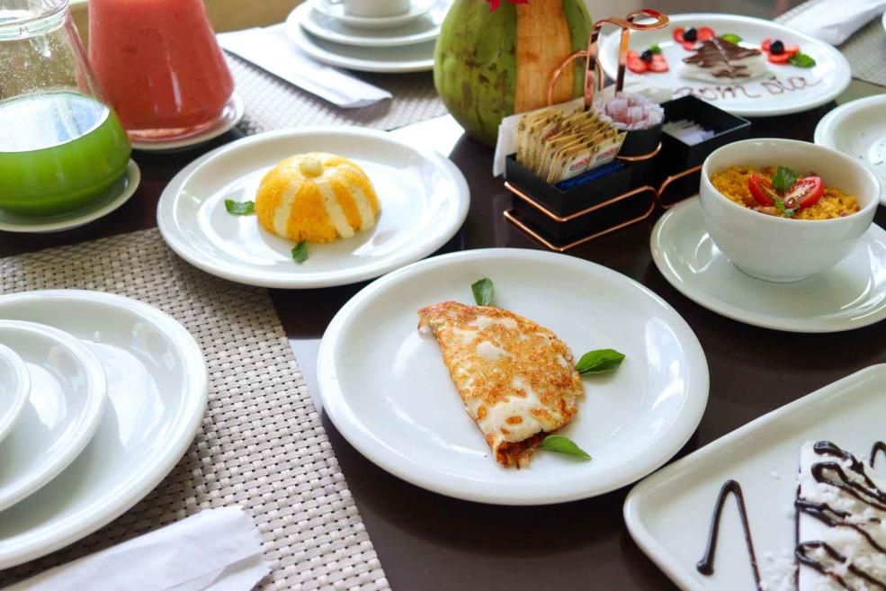 café da manhã - pratos decorados 2.jpg