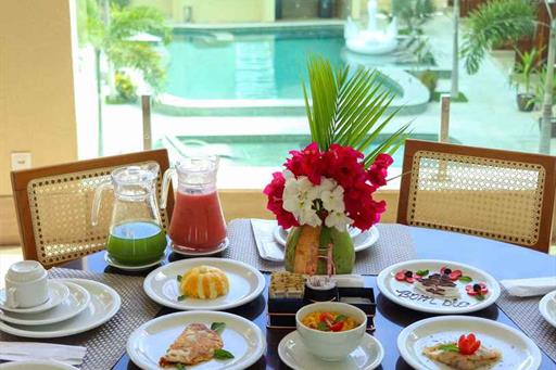 café da manhã - mesa posta 2.jpg