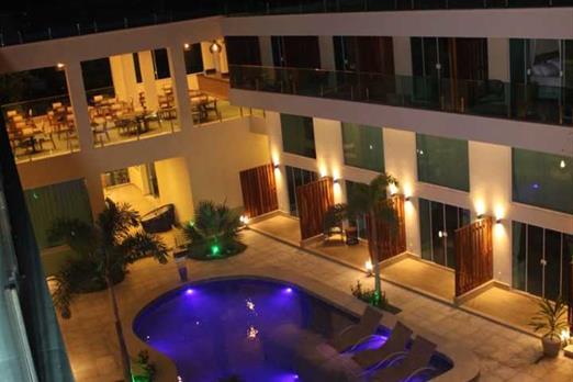 piscinas a noite 2.jpg