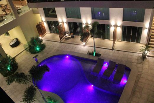 piscina infantil.jpg