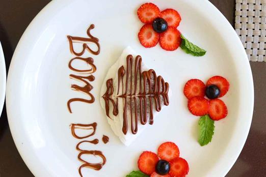 café da manhã - pratos decorados bom dia.jpg