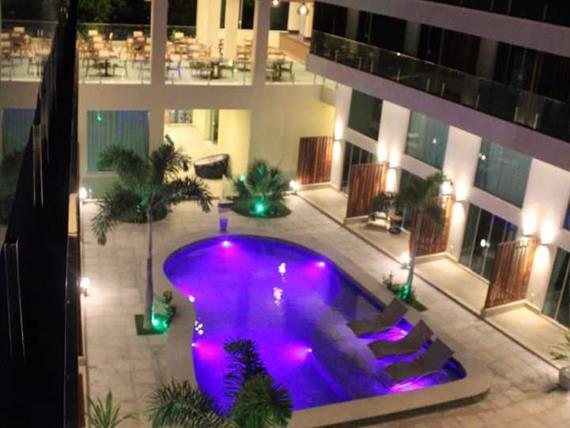 vista de cima piscinas.jpg