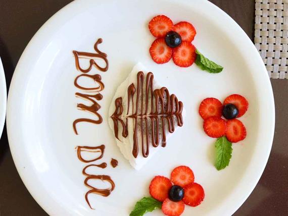 café da manhã - pratos decorados bom dia.jpg