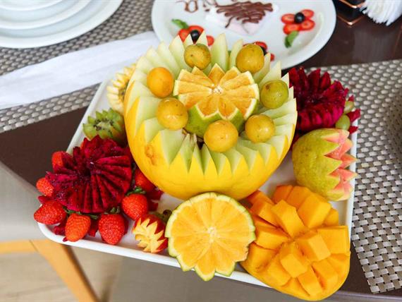 café da manhã - cesta de frutas.jpg